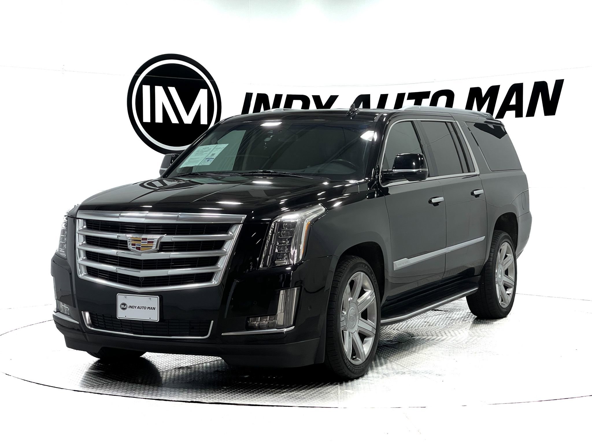 Used 2019 Cadillac Escalade ESV Luxury image 7