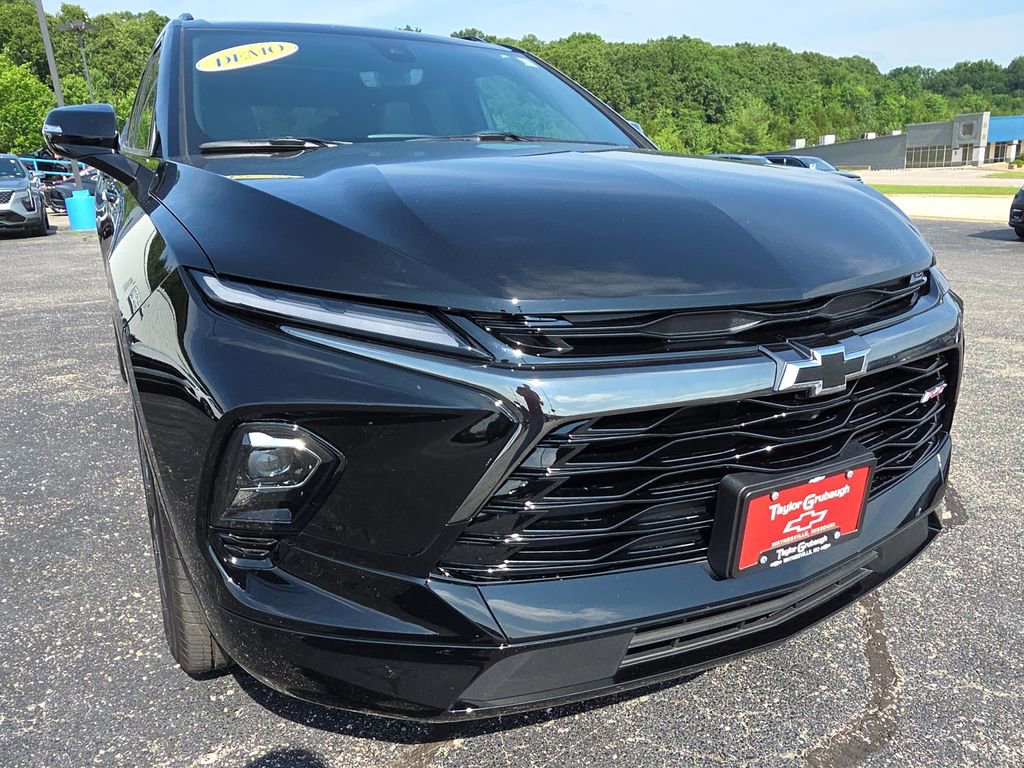 New 2026 Chevrolet Blazer RS w/ Driver Confidence II Package AWD/4WD image 11