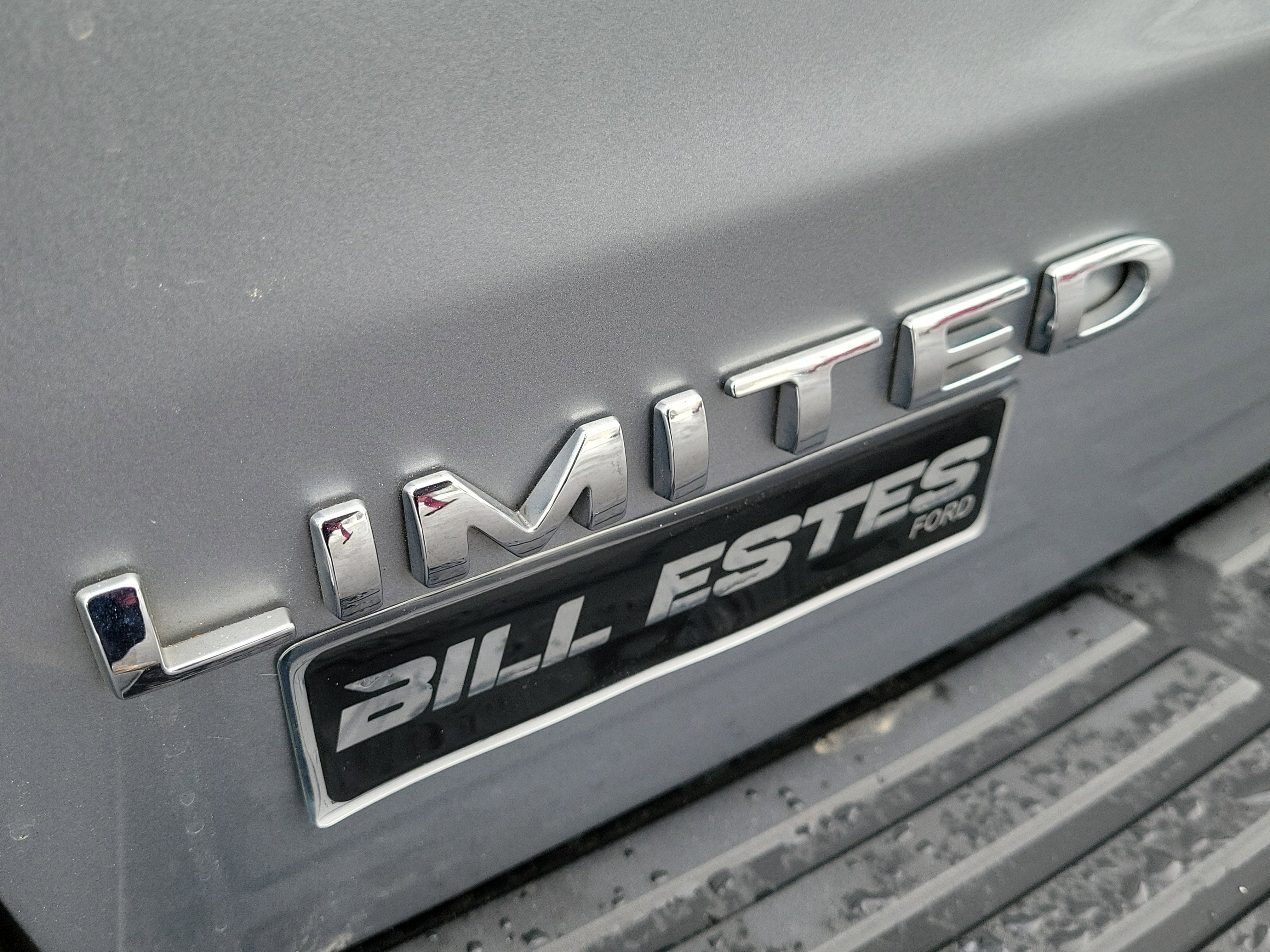 Certified 2024 Ford Expedition Limited image 6