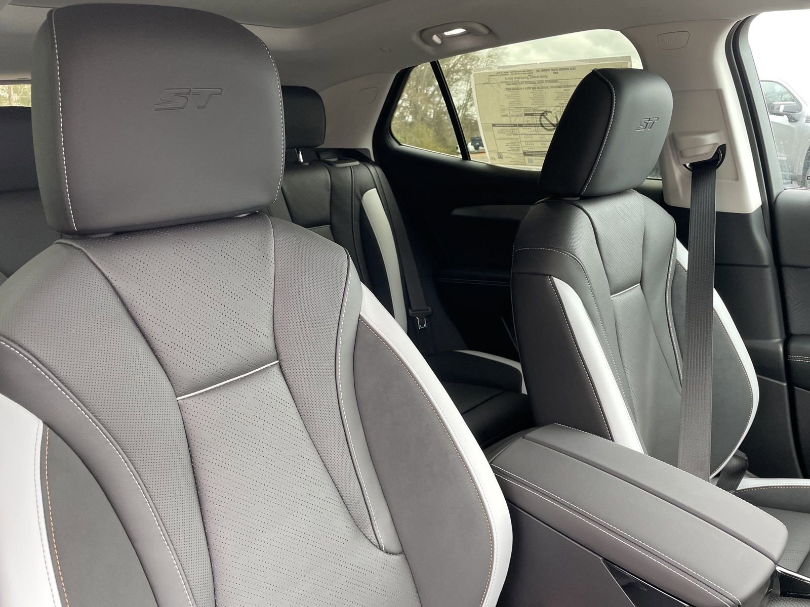 New 2026 Buick Envision Sport Touring image 29