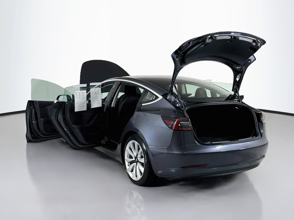 Used 2018 Tesla Model 3 Mid Range RWD image 32