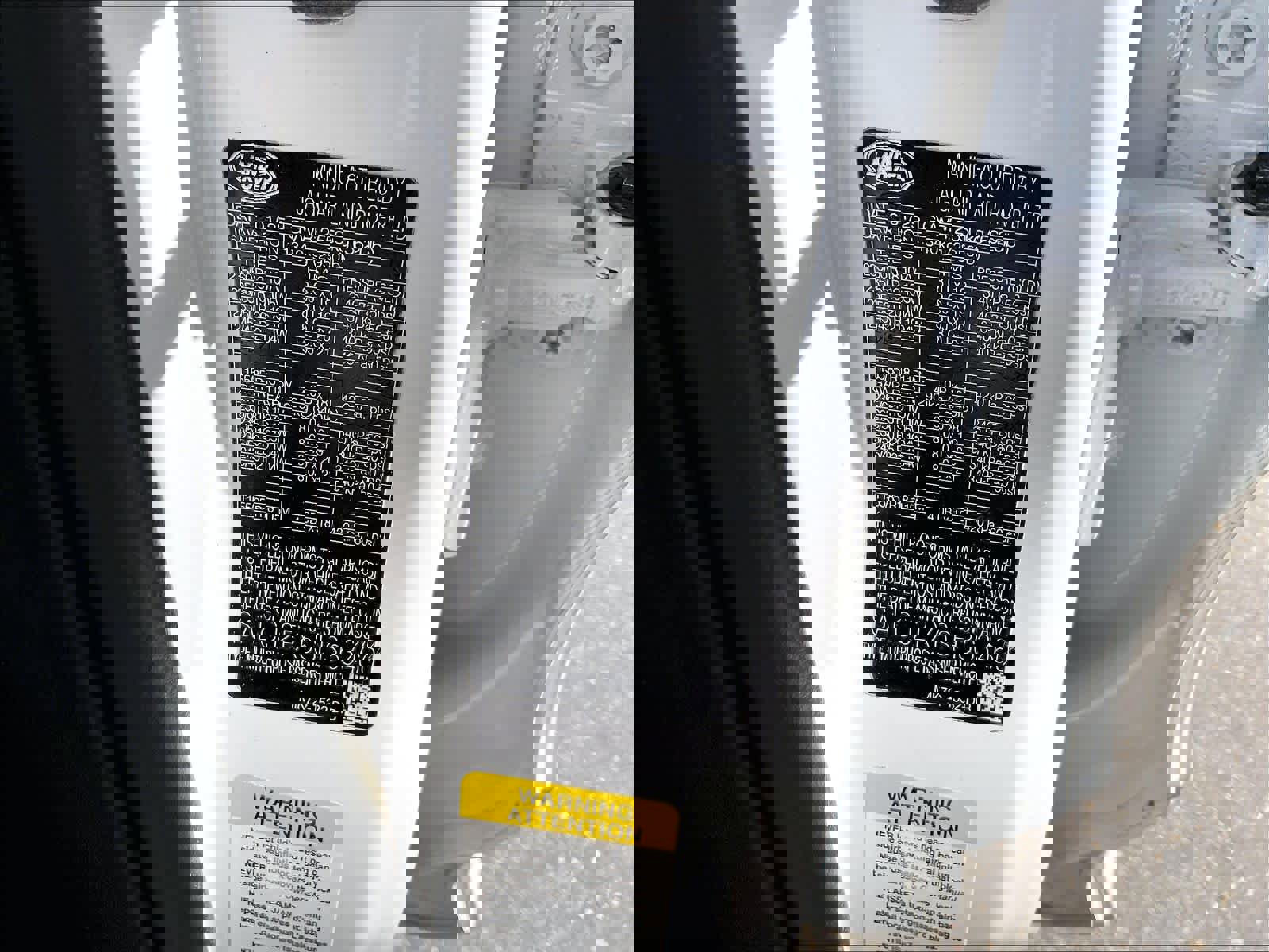 Used 2025 Land Rover Discovery Sport S image 32