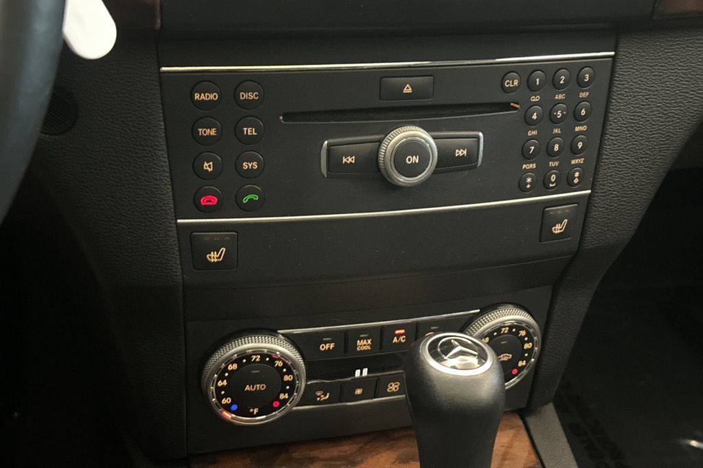 Used 2012 Mercedes-Benz GLK 350 2WD image 19