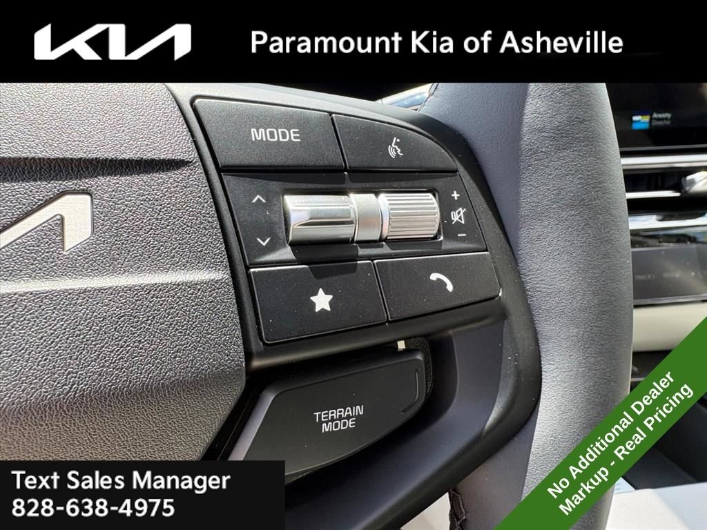 New 2026 Kia Sportage EX w/ EX Panoramic Sunroof Package AWD/4WD image 12