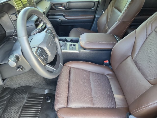 Used 2026 Toyota Land Cruiser w/ Premium Package AWD/4WD image 11