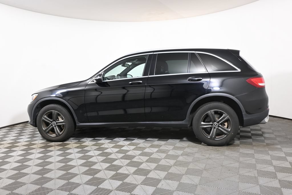 Certified 2017 Mercedes-Benz GLC 300 4MATIC image 2