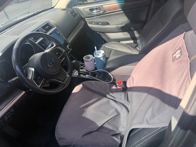 Used 2018 Subaru Outback 2.5i Limited AWD/4WD image 2