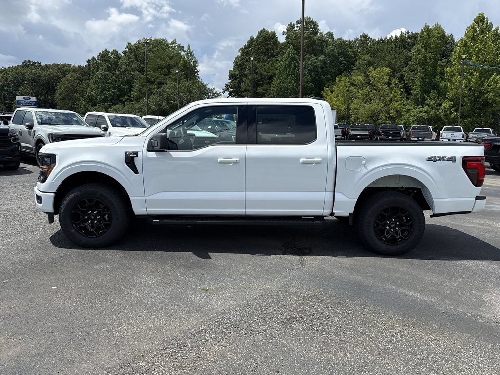 New 2026 Ford F150 XLT w/ XLT Black Appearance Package AWD/4WD image 4