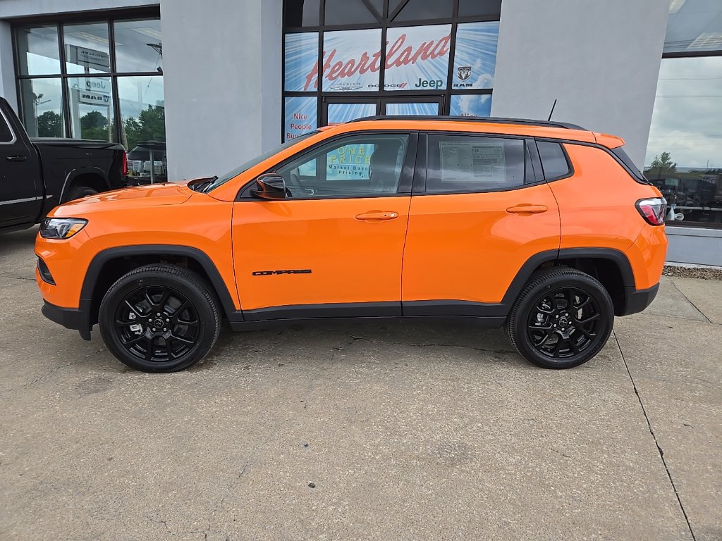 New 2026 Jeep Compass Latitude AWD/4WD image 5