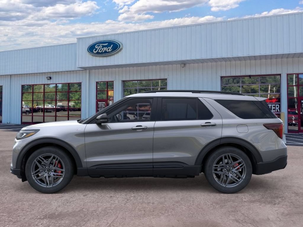 New 2026 Ford Explorer ST-Line w/ ST-Line Street Pack AWD/4WD image 3