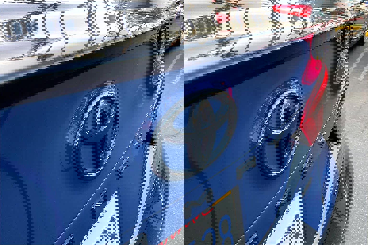 Certified 2023 Toyota Camry SE image 29