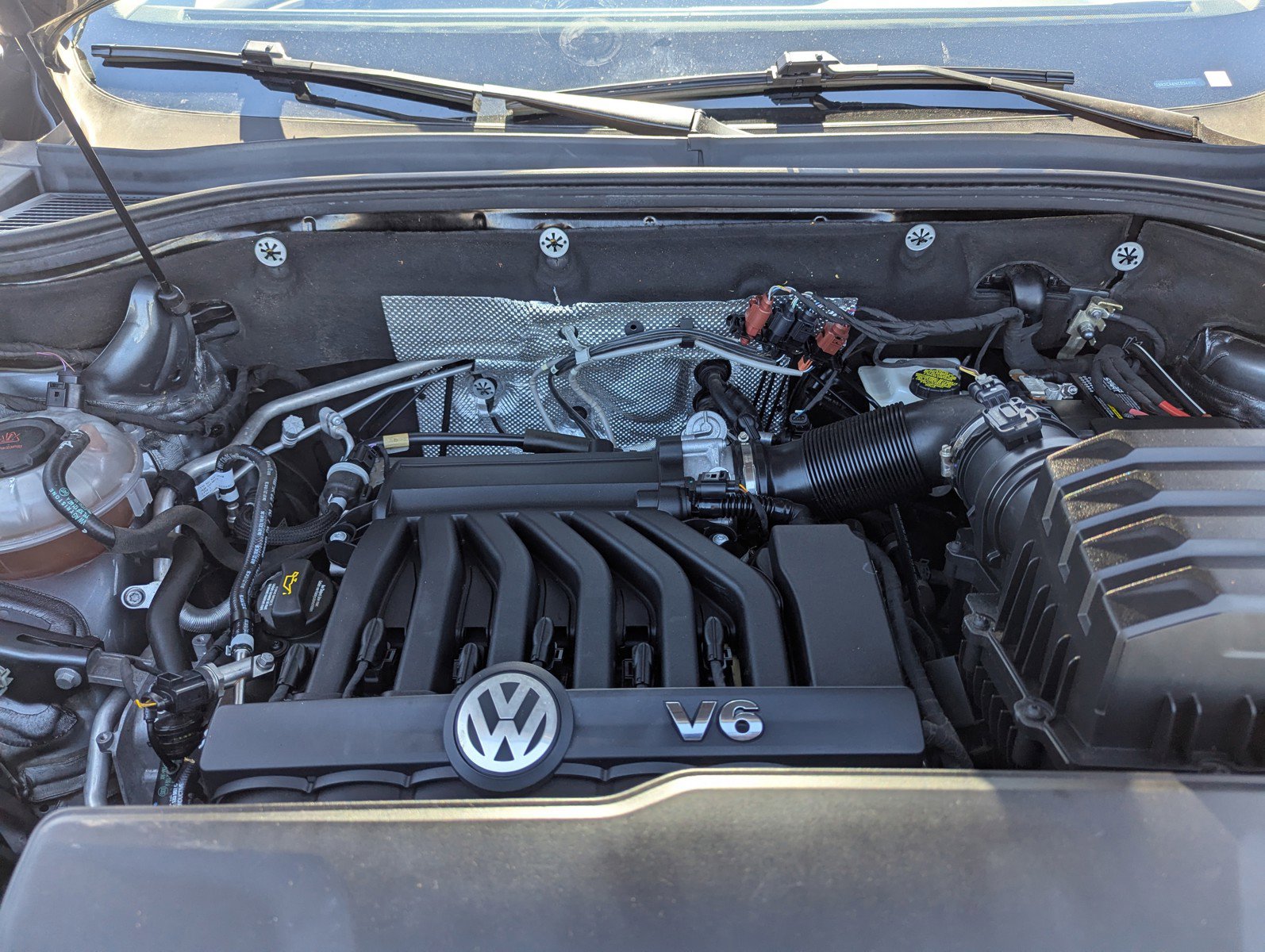 Used 2022 Volkswagen Atlas SEL image 34