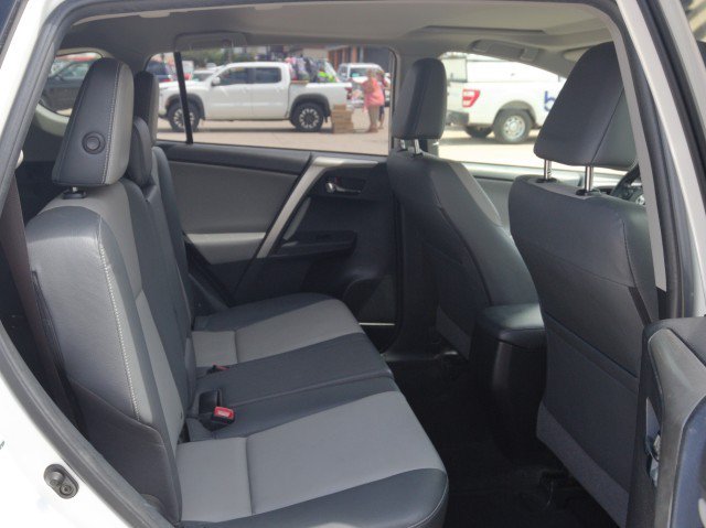 Used 2015 Toyota RAV4 Limited AWD/4WD image 31
