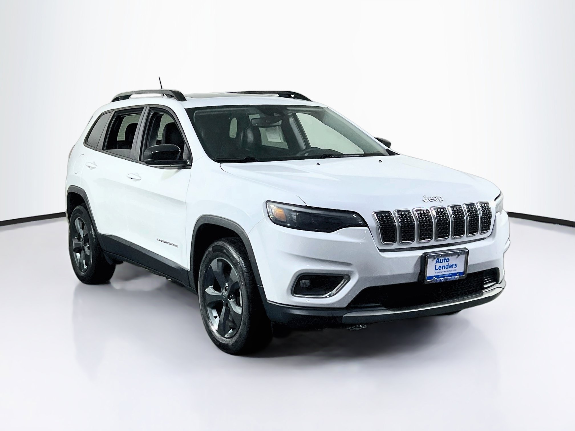 Used 2022 Jeep Cherokee Limited AWD/4WD image 3