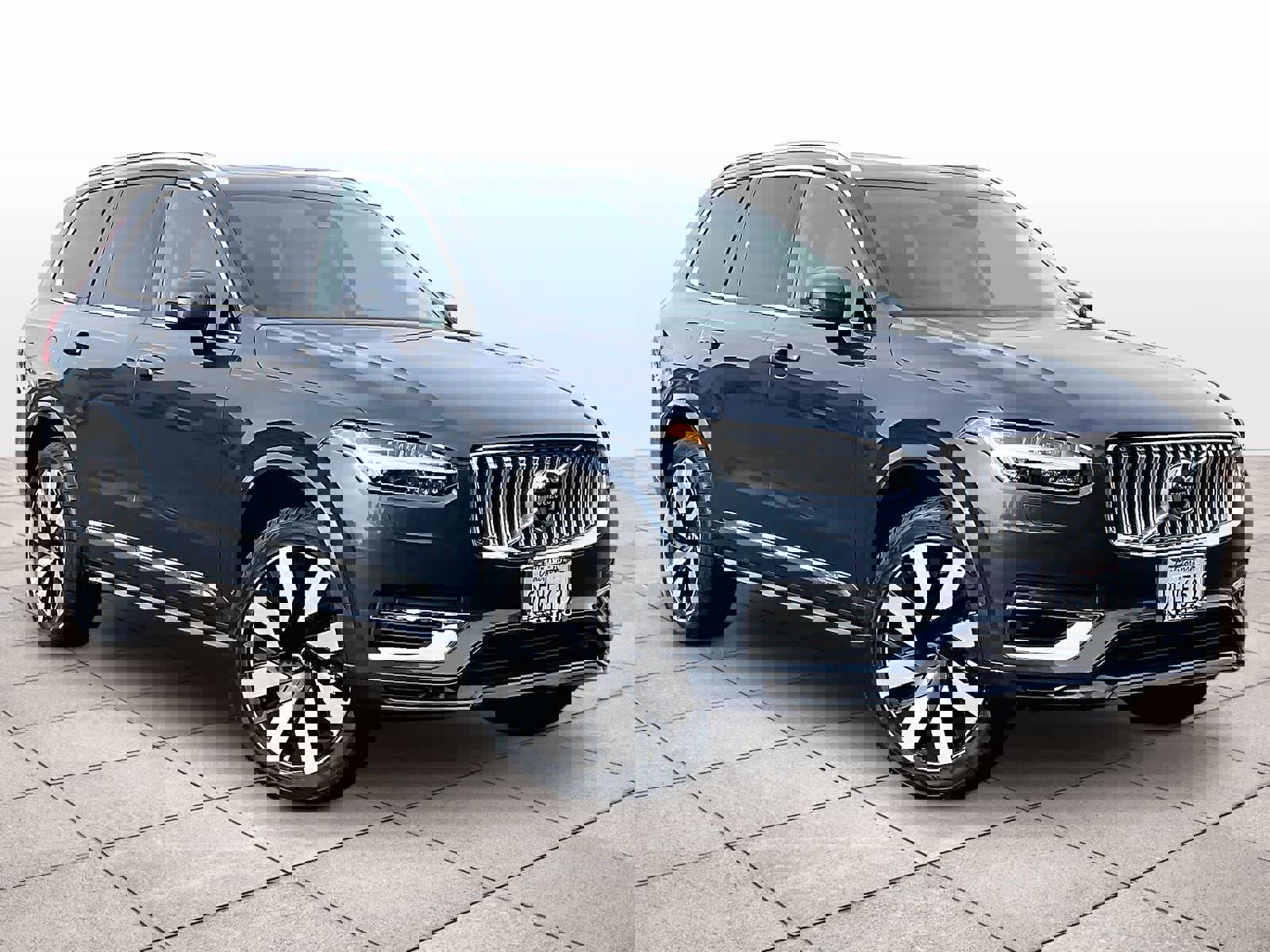 Used 2023 Volvo XC90 T8 Ultimate w/ Protection Package Premier image 2