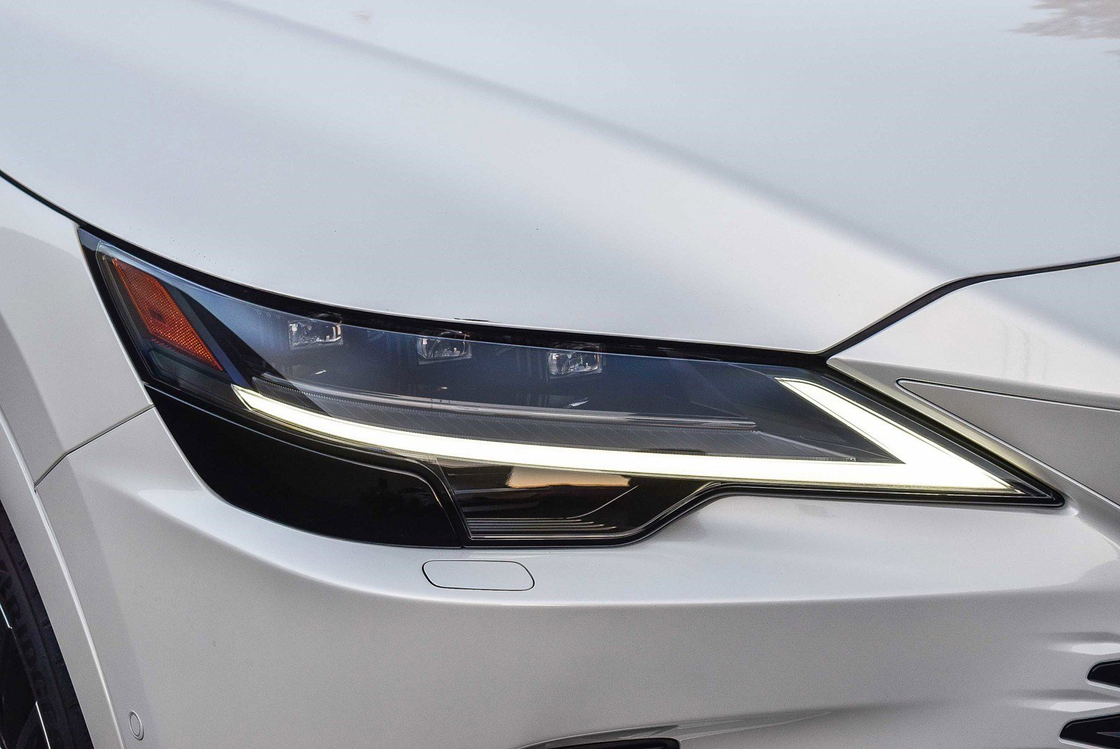 New 2026 Lexus RX 450h AWD image 8