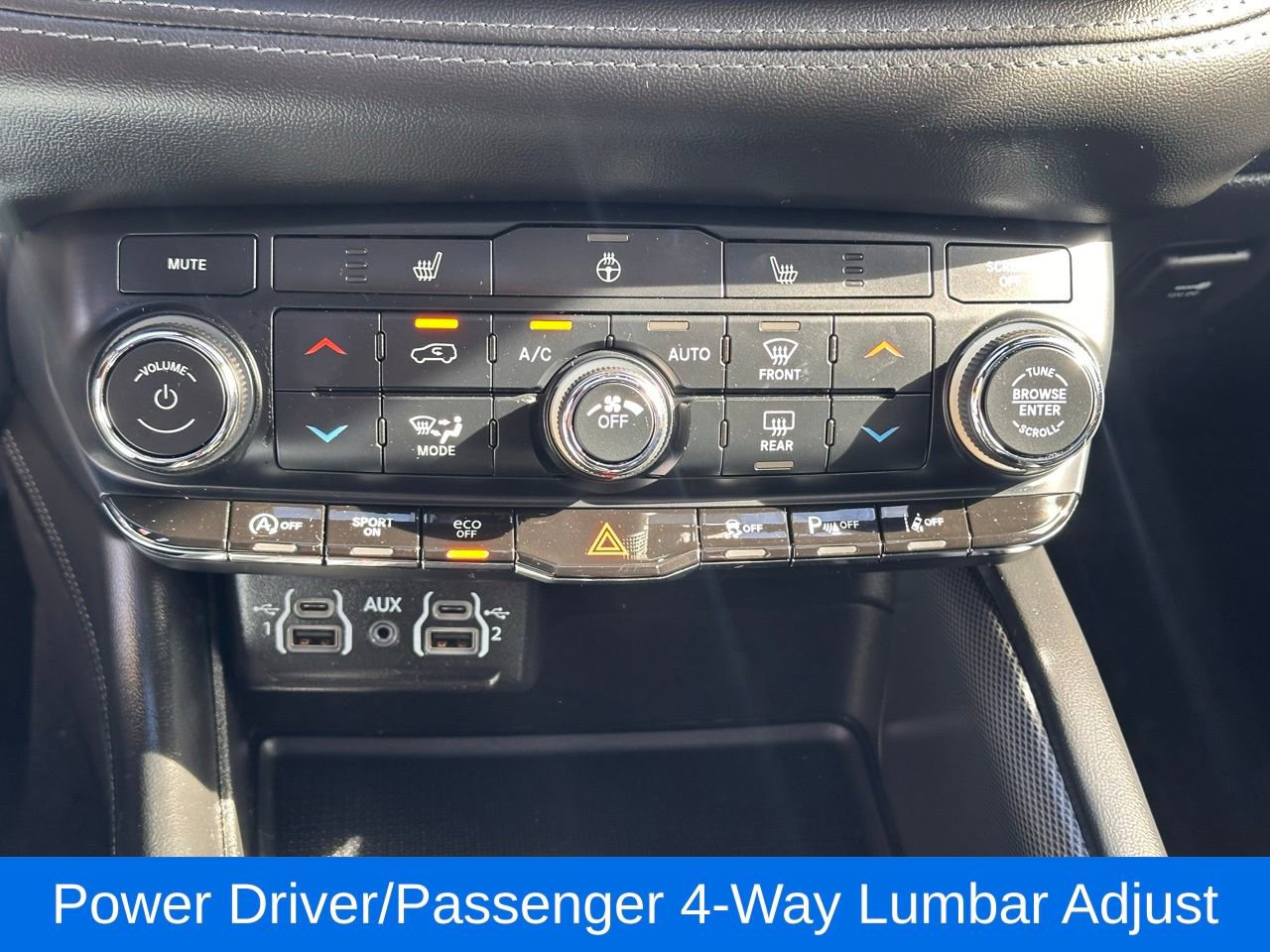 Used 2022 Dodge Durango GT image 35