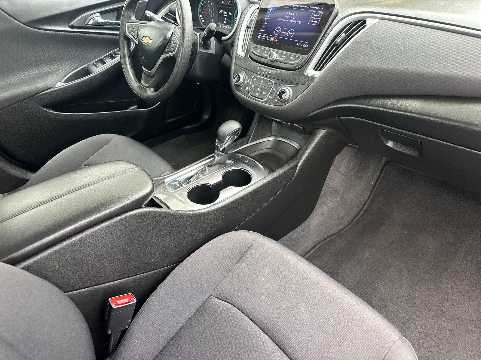 Used 2022 Chevrolet Malibu LT image 17