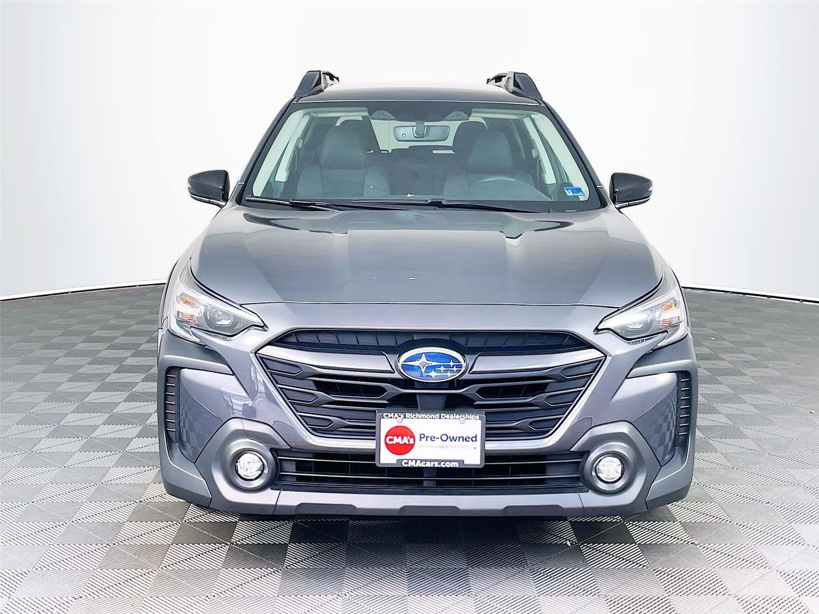Certified 2025 Subaru Outback Premium AWD/4WD image 2