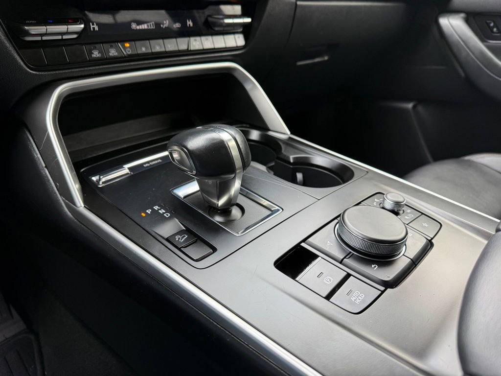 Used 2024 MAZDA CX-90 3.3 Turbo w/ Select Package AWD/4WD image 29