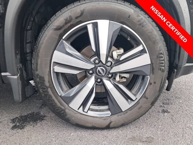 Certified 2023 Nissan Rogue SL w/ SL Premium Package AWD/4WD image 16