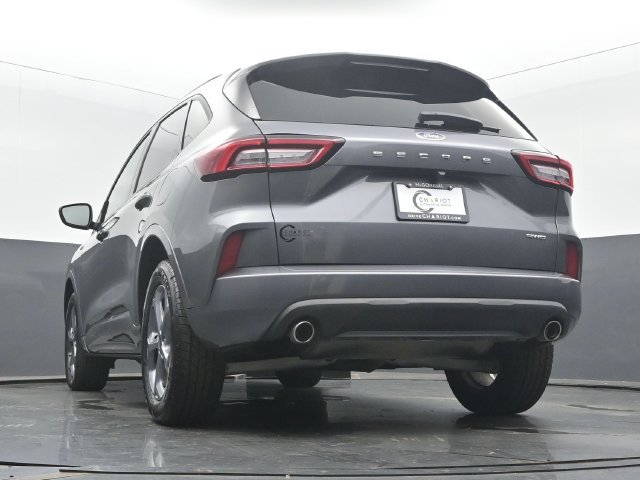 Used 2023 Ford Escape ST-Line AWD/4WD image 47
