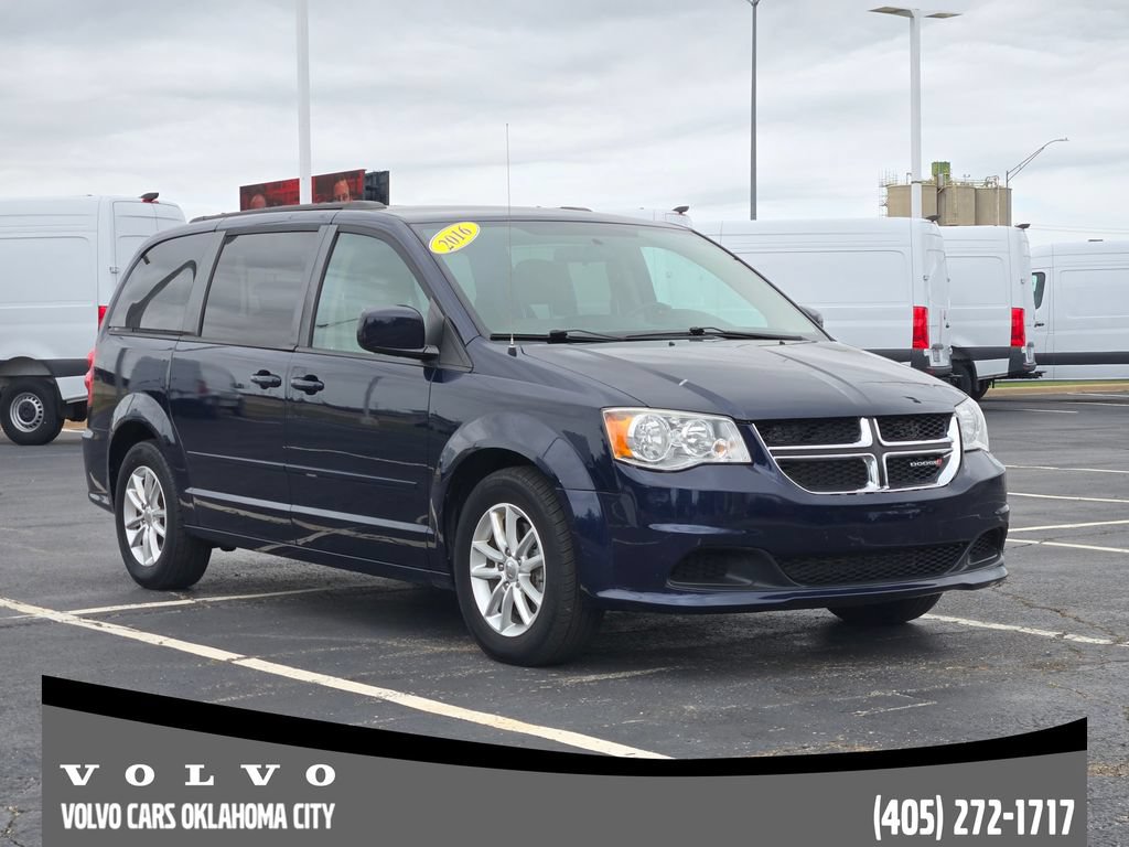 Used 2016 Dodge Grand Caravan SXT w/ Rear Park Assist Package FWD image 2