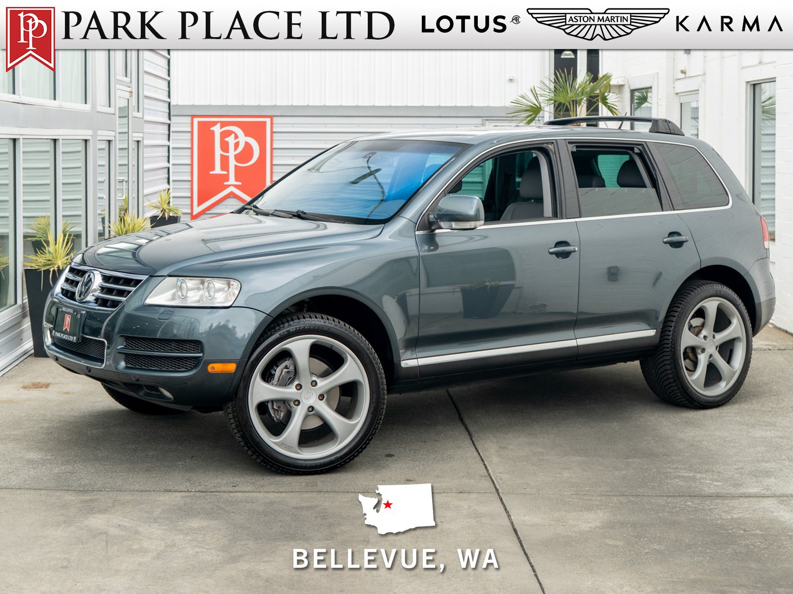 Used 2006 Volkswagen Touareg V10 TDI AWD/4WD image 1