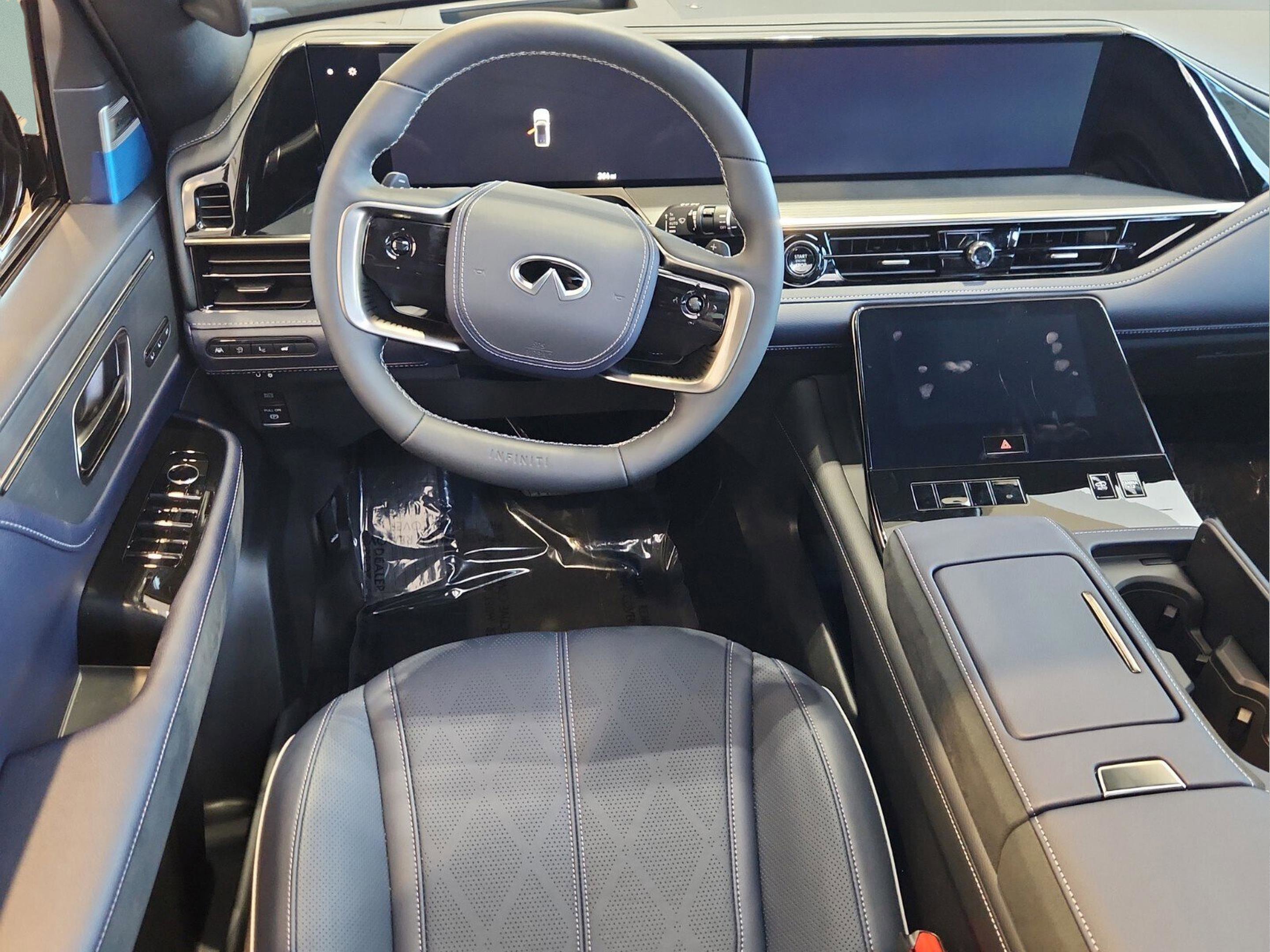 New 2026 INFINITI QX80 4WD image 10