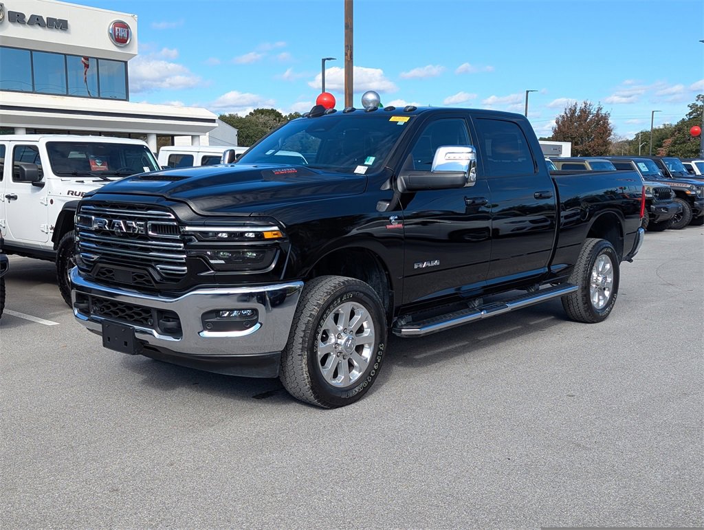 Used 2025 RAM 2500 Laramie w/ Sport Appearance Package image 9