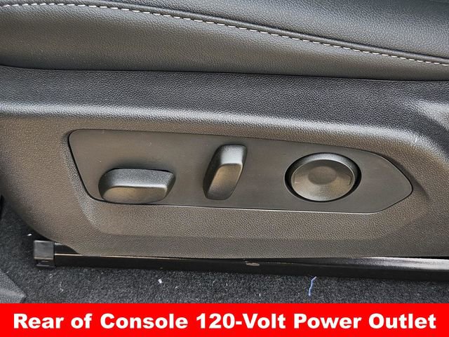 New 2026 GMC Canyon Elevation w/ Convenience Package image 21