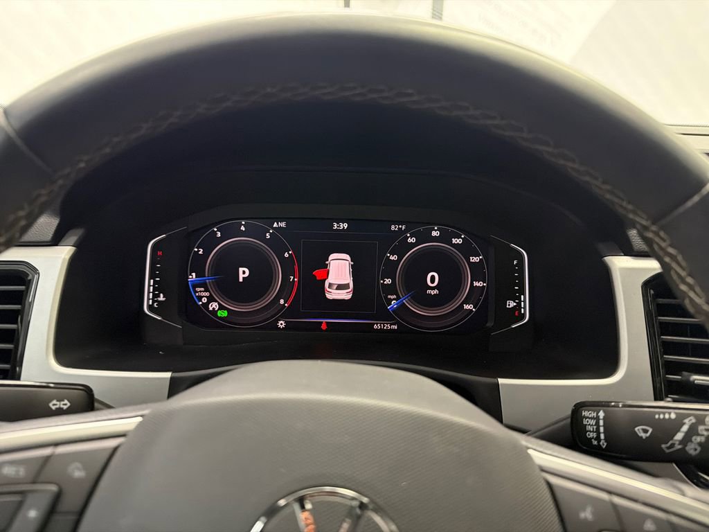 Used 2022 Volkswagen Atlas Cross Sport SE w/ Panoramic Sunroof Package image 29
