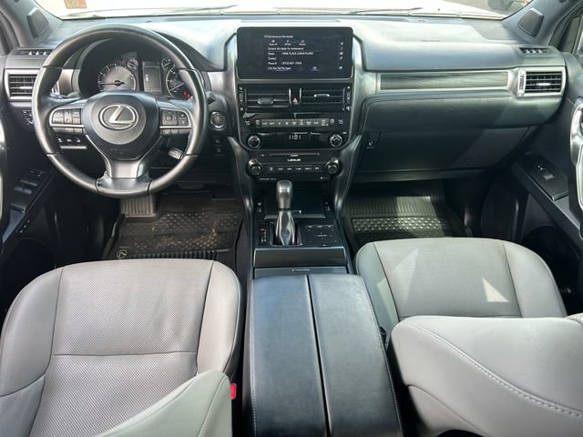 Used 2023 Lexus GX 460 w/ Black Line Special Edition AWD/4WD image 28