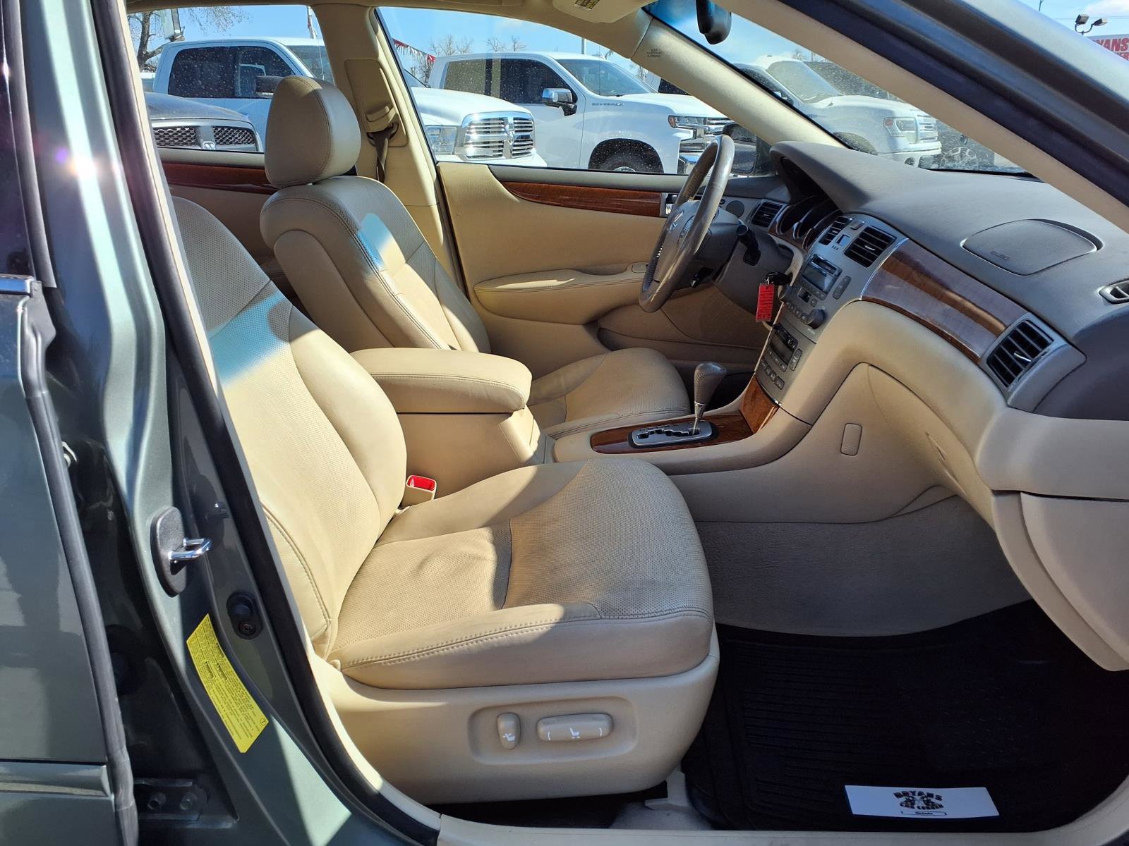 Used 2006 Lexus ES 330 image 16