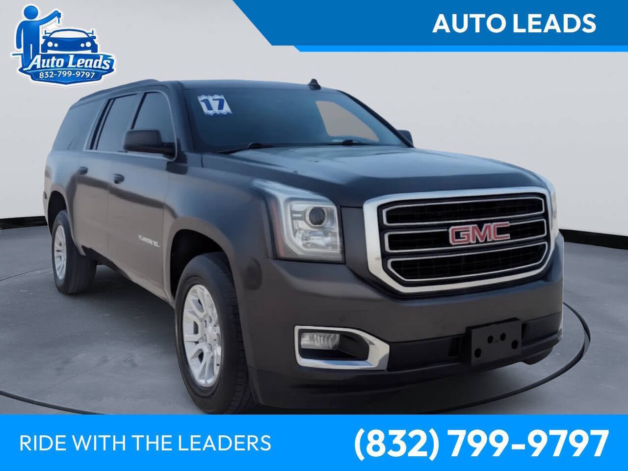 Used 2017 GMC Yukon XL SLT w/ HD Trailering Package image 1
