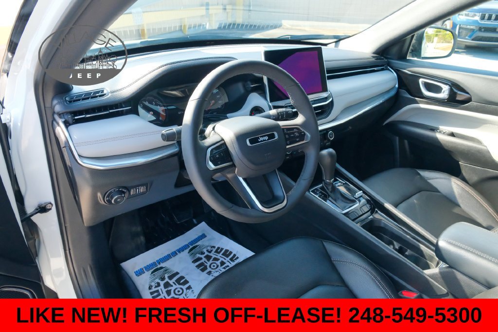 Used 2023 Jeep Compass Limited AWD/4WD image 15
