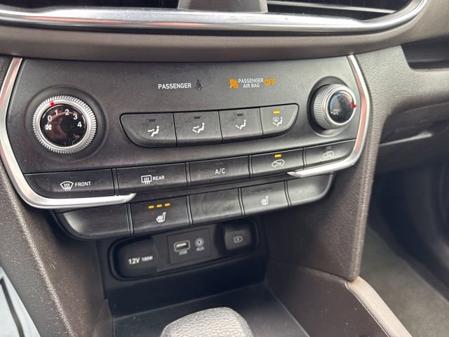 Used 2020 Hyundai Santa Fe SEL image 13