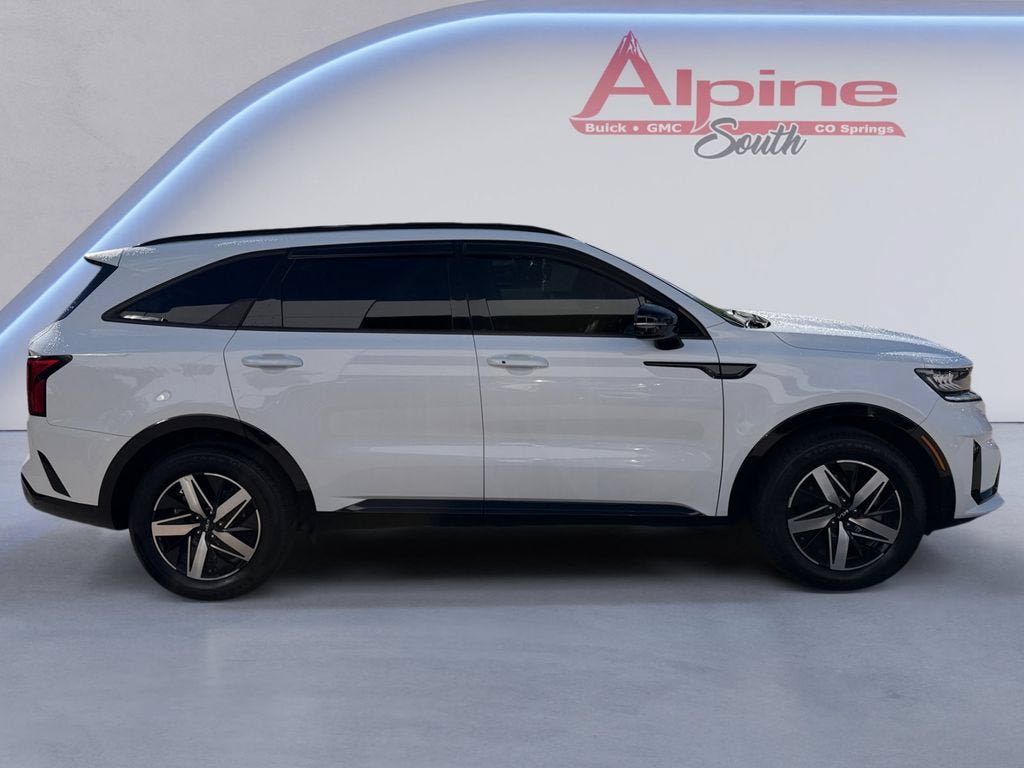 Used 2023 Kia Sorento S FWD image 6