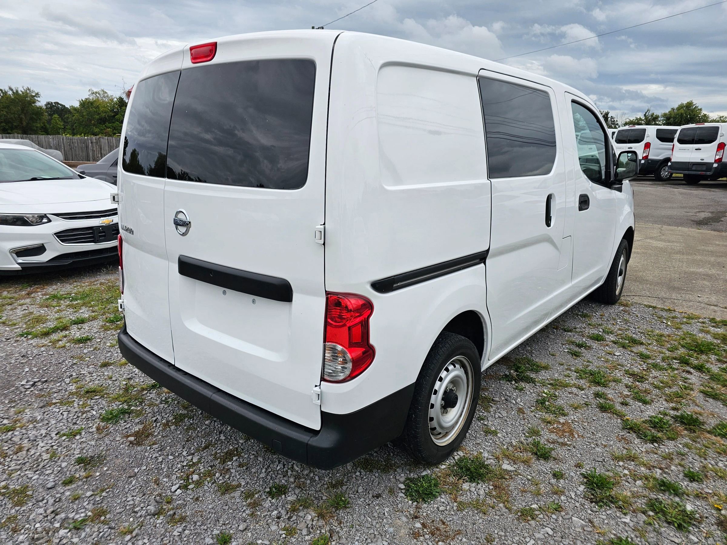 Used 2019 Nissan NV200 S image 13