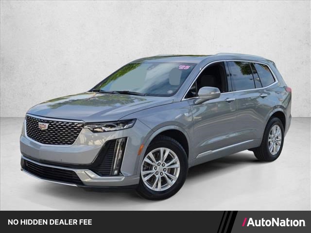 Used 2025 Cadillac XT6 Luxury FWD image 1