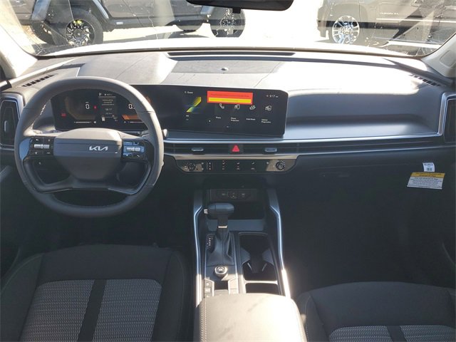 New 2026 Kia Sorento LX image 17