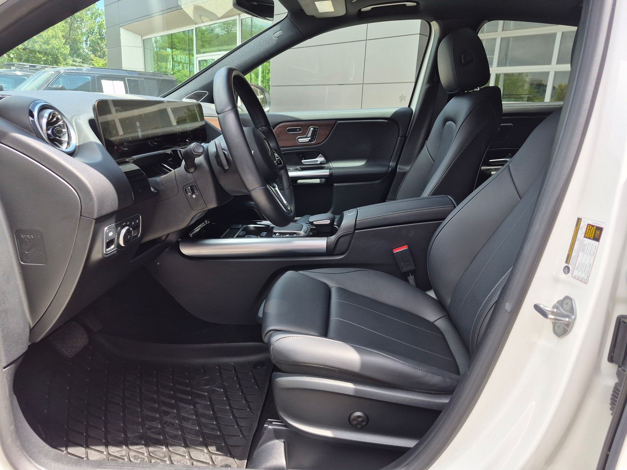 Certified 2023 Mercedes-Benz GLA 250 4MATIC image 16
