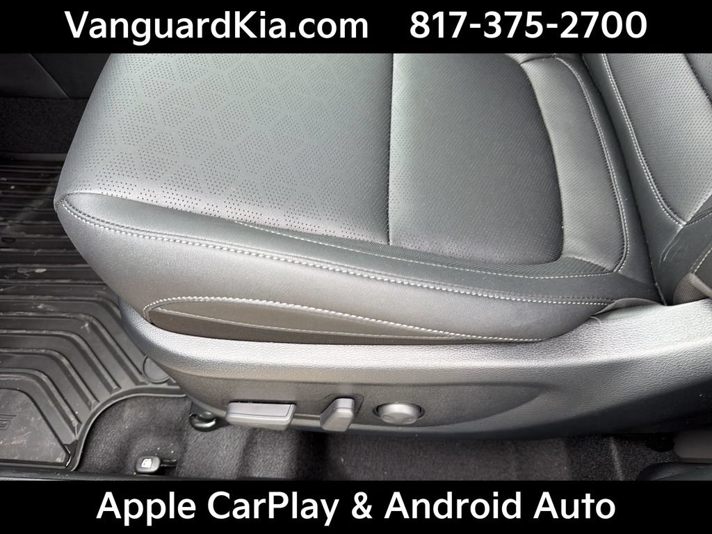 Certified 2026 Kia Seltos EX FWD image 16
