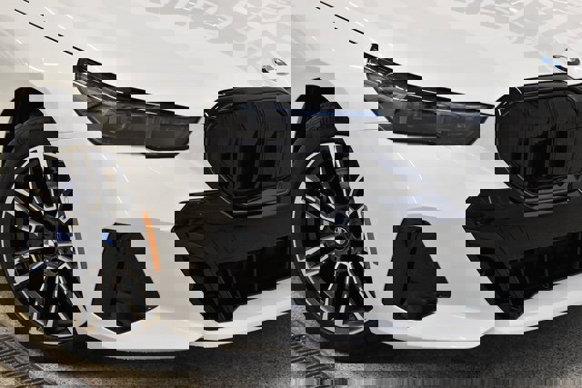 New 2026 BMW 530i xDrive w/ M Sport Package image 15