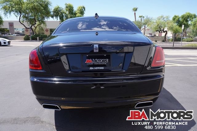 Used 2018 Rolls-Royce Ghost RWD image 57