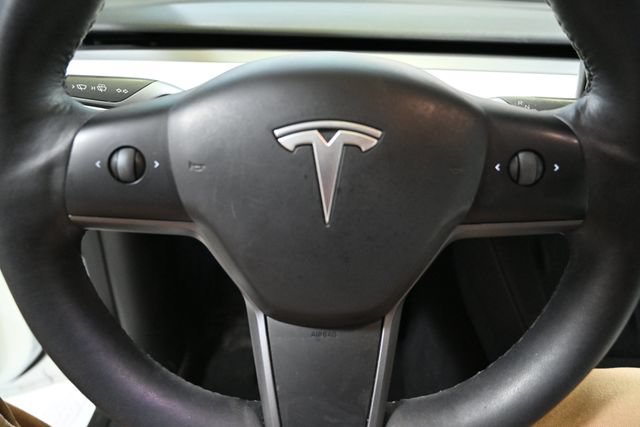 Used 2023 Tesla Model Y Long Range AWD/4WD image 34