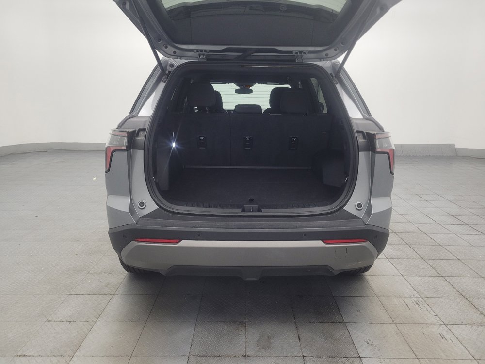 Used 2025 Chevrolet Equinox LT AWD/4WD image 29