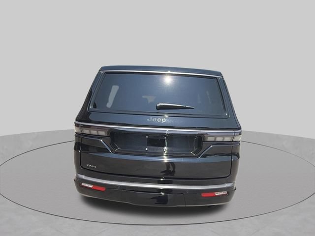 New 2026 Jeep Grand Wagoneer Summit AWD/4WD image 4