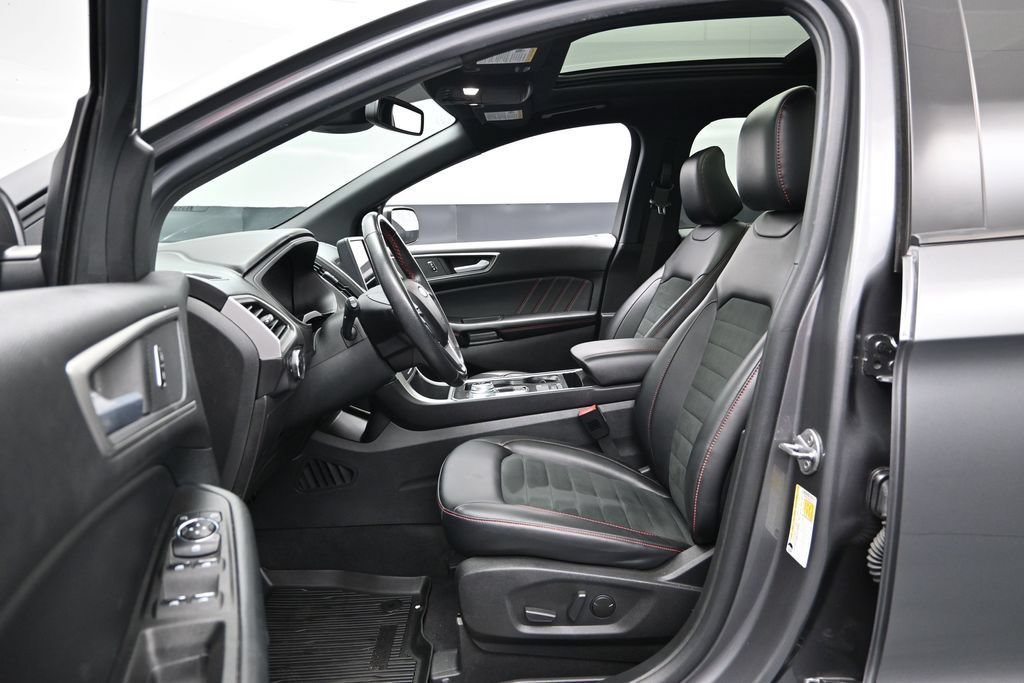 Certified 2023 Ford Edge ST-Line AWD/4WD image 15