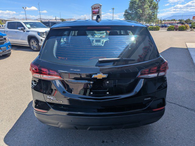Used 2022 Chevrolet Equinox LS AWD/4WD image 4